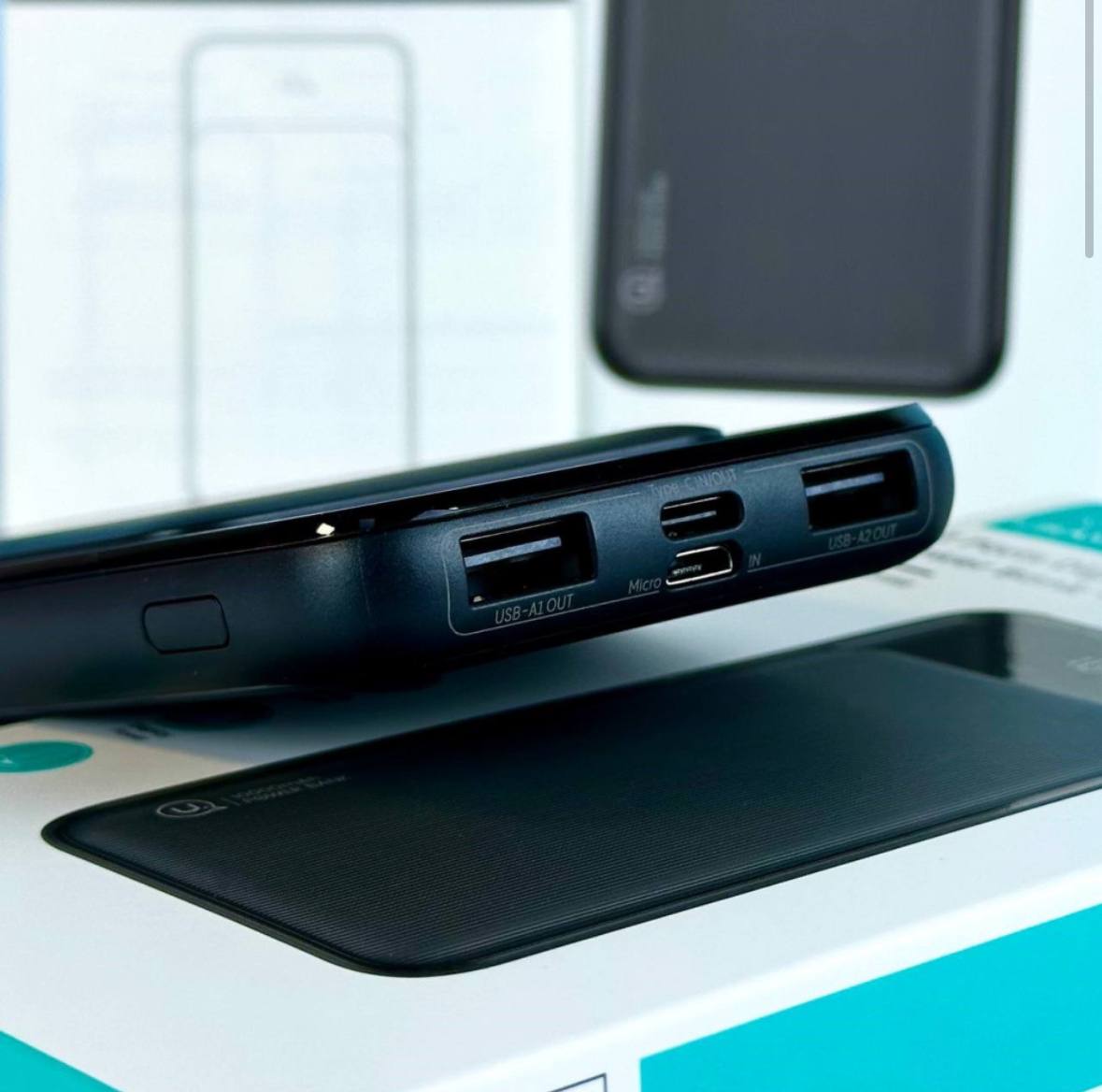 Power Bank Usams US-CD198 10000mAh 2USB+Type-C+Micro Digital Display - Зображення 2