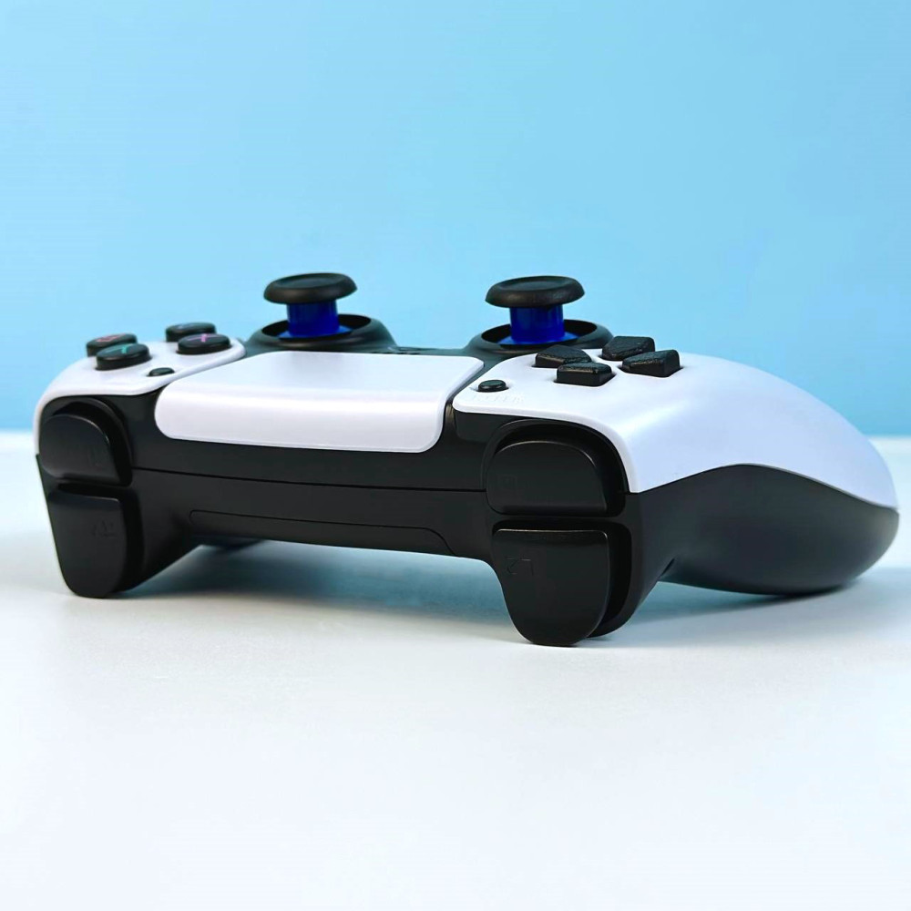 Портативна ігрова консоль PSP 3D Game Station Q10 128Gb 8K Ultra HD + 2 бездротові джойстики - Зображення 4